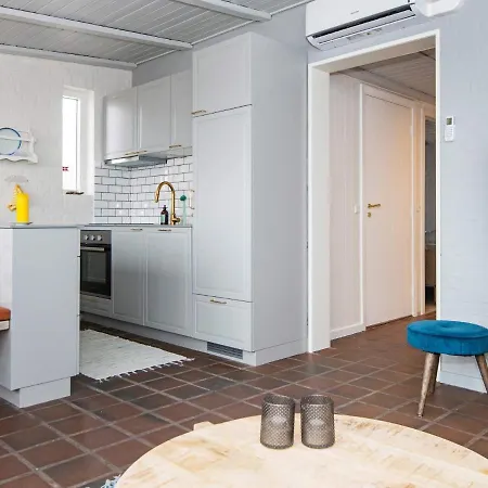 Holiday home 5 Person In Henne *