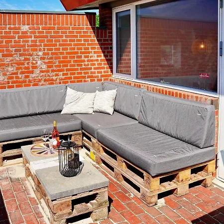 Holiday home 5 Person In Henne Henne Strand